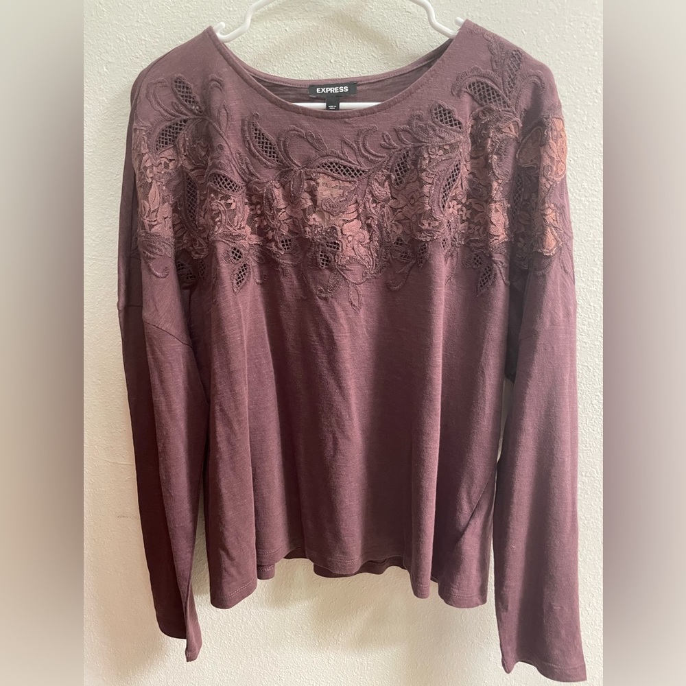 Express Long Sleeve Tee
